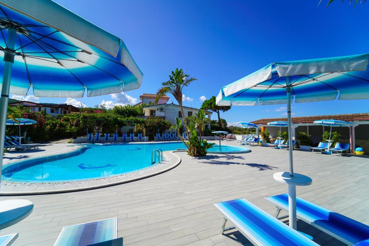 Hotel Residence Le Playe Санта-Доменика Экстерьер фото