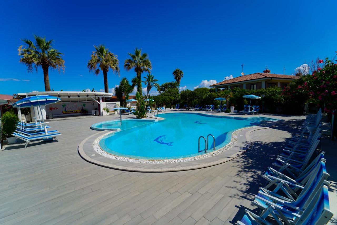 Hotel Residence Le Playe Санта-Доменика Экстерьер фото