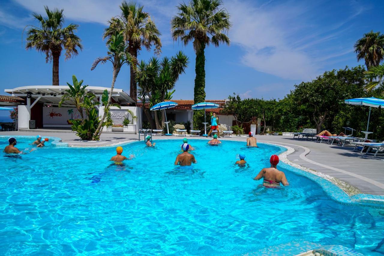 Hotel Residence Le Playe Санта-Доменика Экстерьер фото