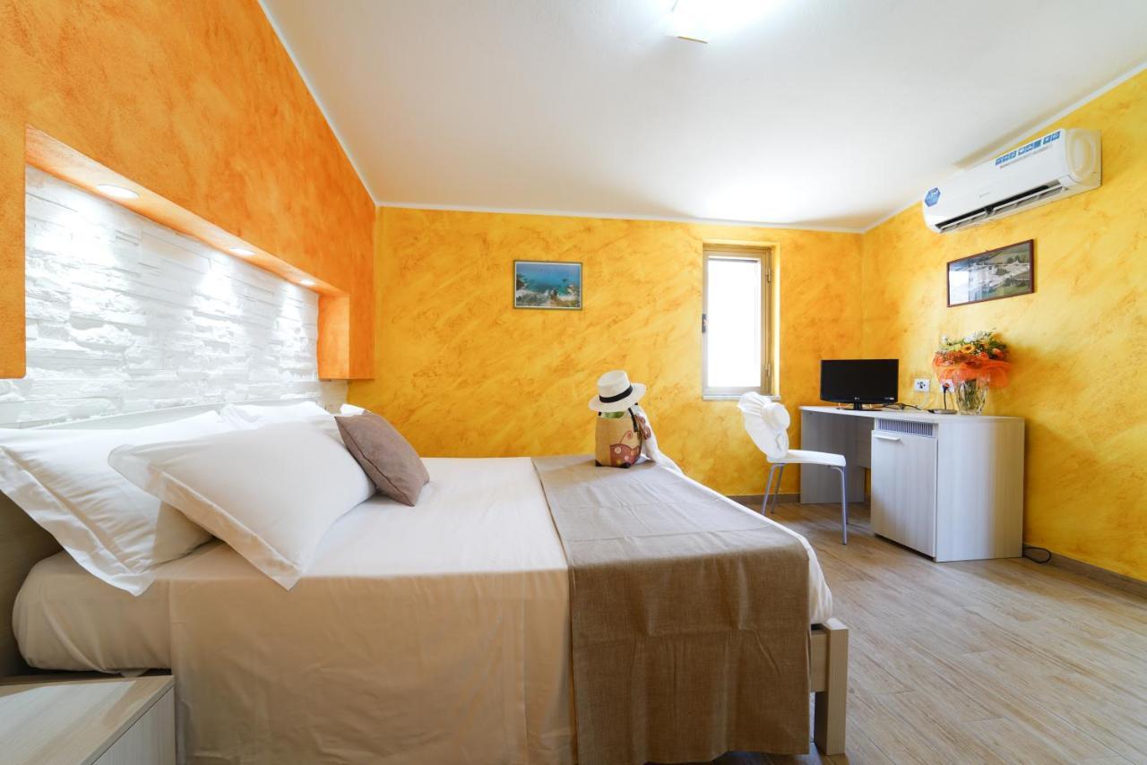 Hotel Residence Le Playe Санта-Доменика Экстерьер фото
